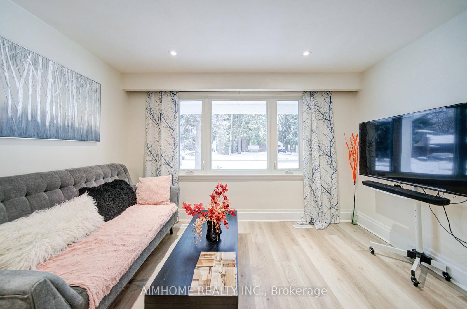 Detached House for sale at 222 Richmond Street, Richmond Hill, Ontario, L4C 3Y8 - Mill Pond - MLS: N13018466