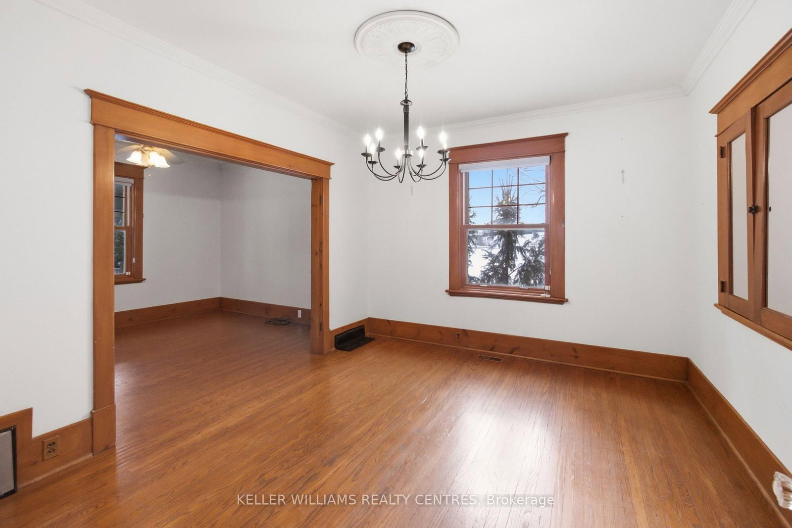 3664 Line 8 - Photo 11