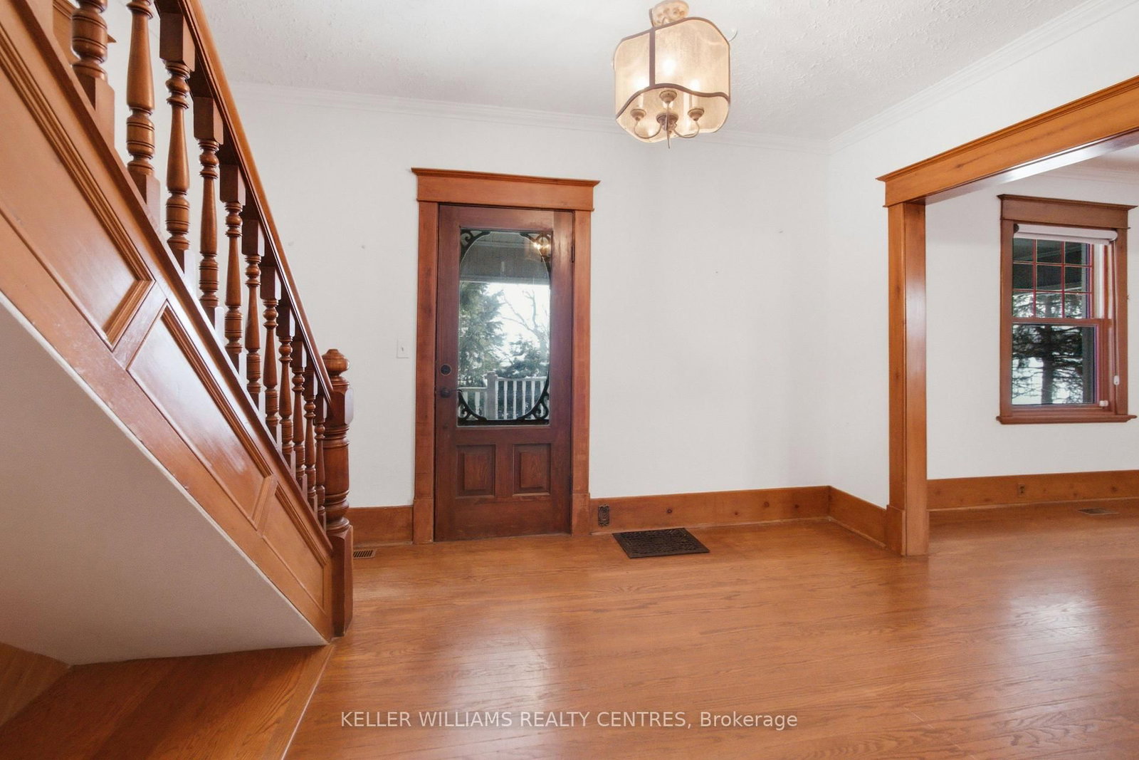 3664 Line 8 - Photo 16