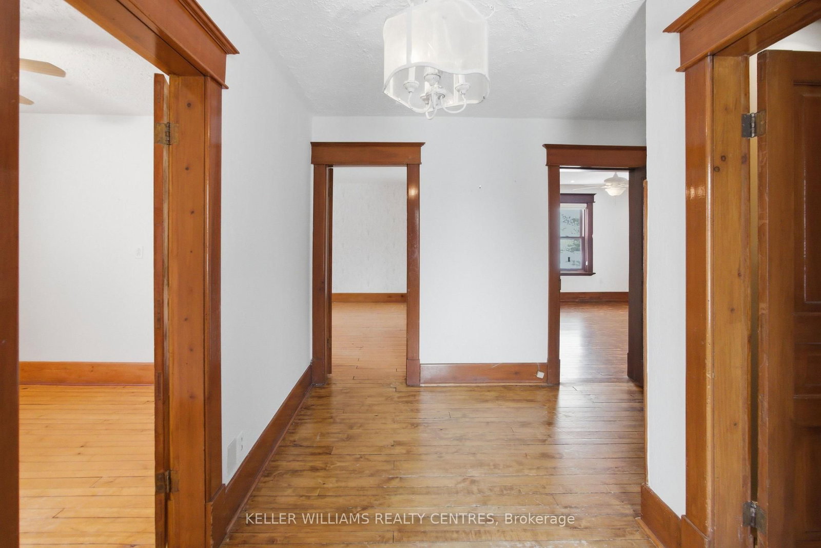 3664 Line 8 - Photo 23