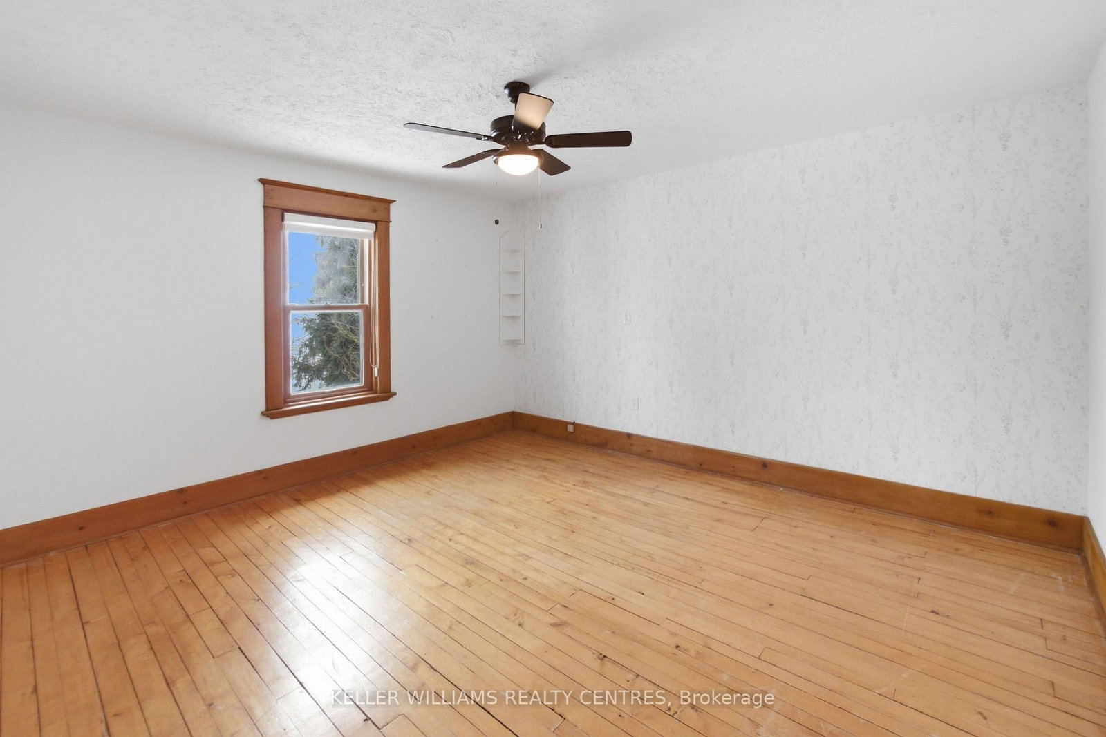 3664 Line 8 - Photo 24