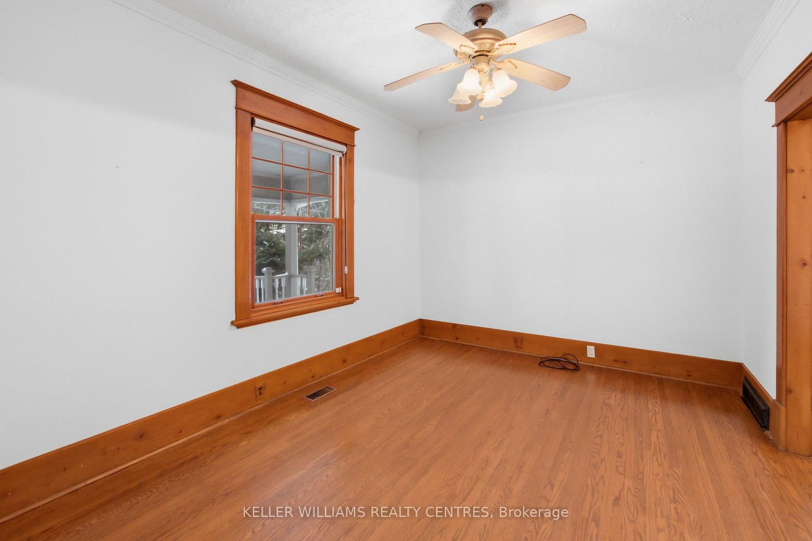 3664 Line 8 - Photo 28