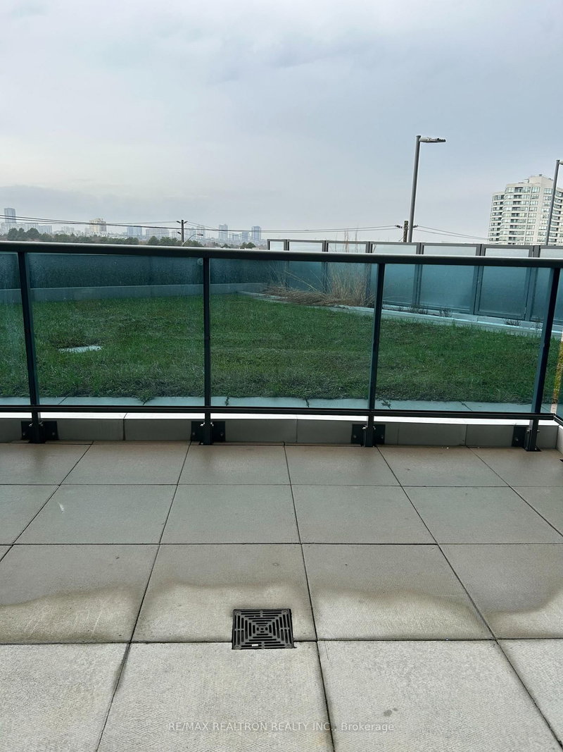 322 - 7161 Yonge St, Markham, L3T 0C8 | Image 3