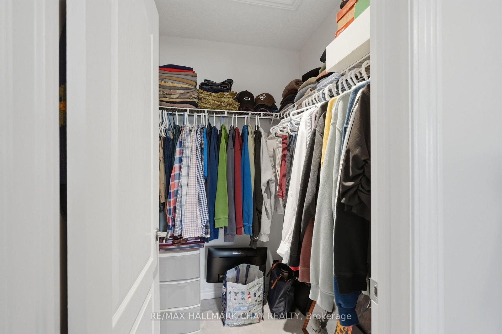 Townhouse for sale at 113 Collier Crescent, Essa, Ontario, L3W 0M9 - Angus - MLS: N13018804