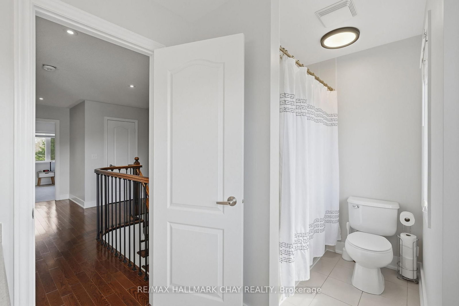 Townhouse for sale at 113 Collier Crescent, Essa, Ontario, L3W 0M9 - Angus - MLS: N13018804