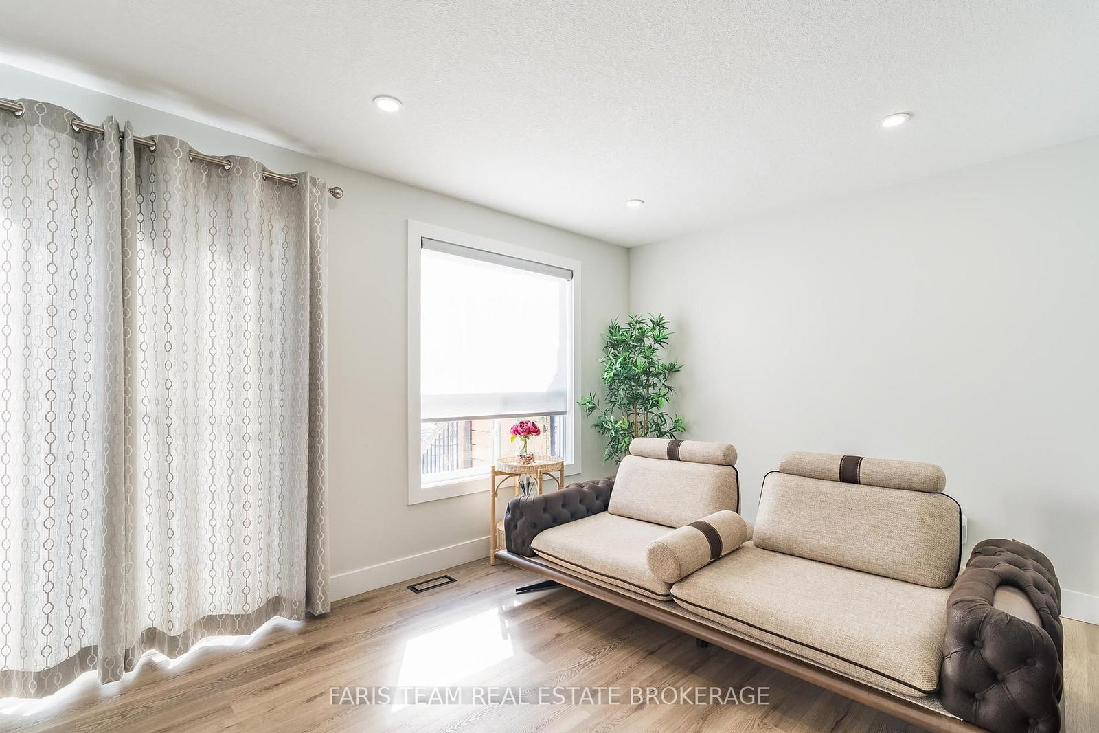 Detached House for sale at 81 Wallace Street, New Tecumseth, Ontario, L9R 2G6 - Alliston - MLS: N13018932