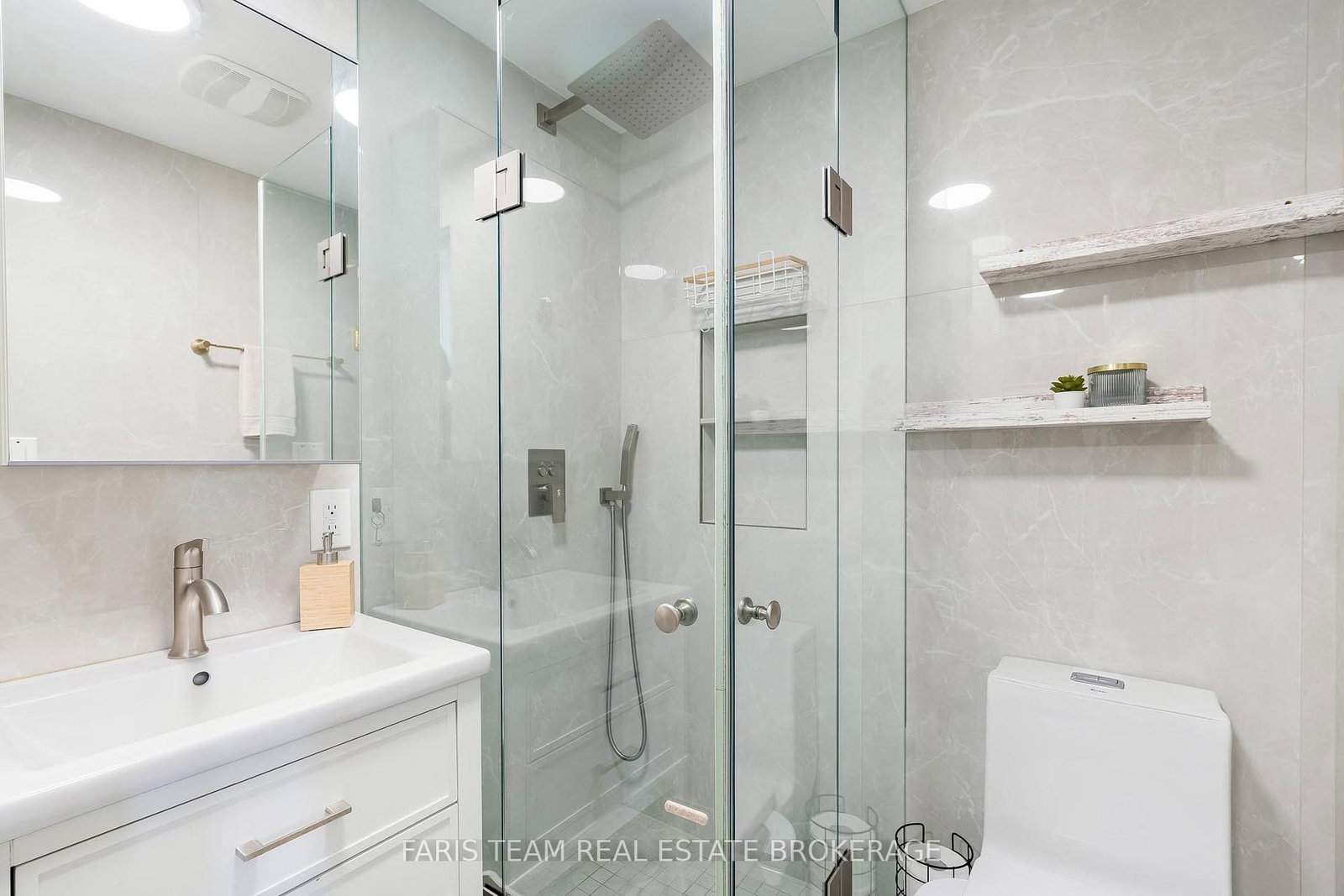 Detached House for sale at 81 Wallace Street, New Tecumseth, Ontario, L9R 2G6 - Alliston - MLS: N13018932