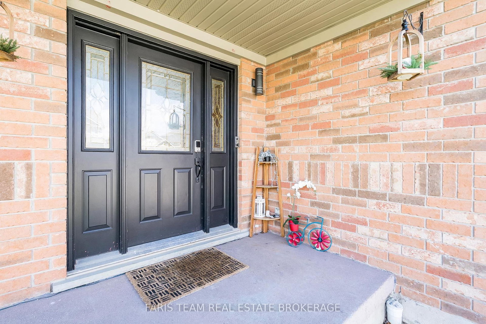 Detached House for sale at 81 Wallace Street, New Tecumseth, Ontario, L9R 2G6 - Alliston - MLS: N13018932