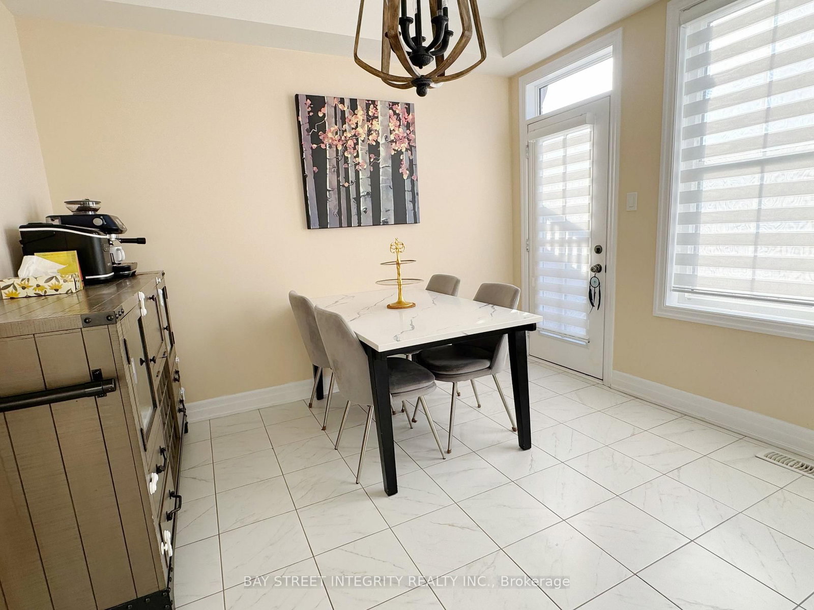 2267 Major Mackenzie Drive W, Unit 7 - Photo 5