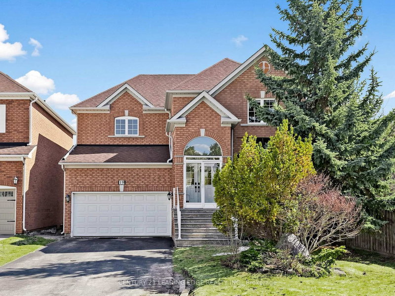 19 Fountain Crt, Richmond Hill, Ontario