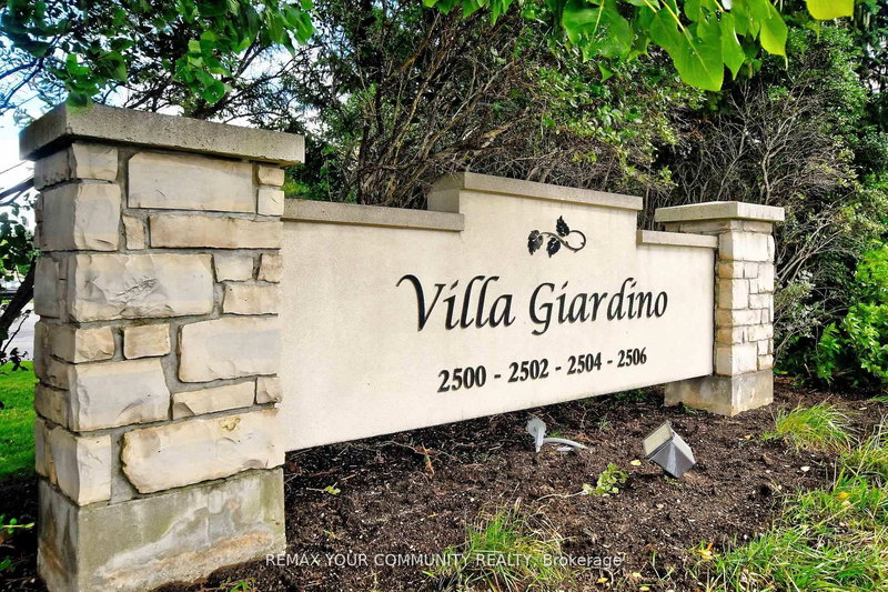 502 - 2500 Rutherford Rd, Vaughan, L4K 5N7 | Image 2