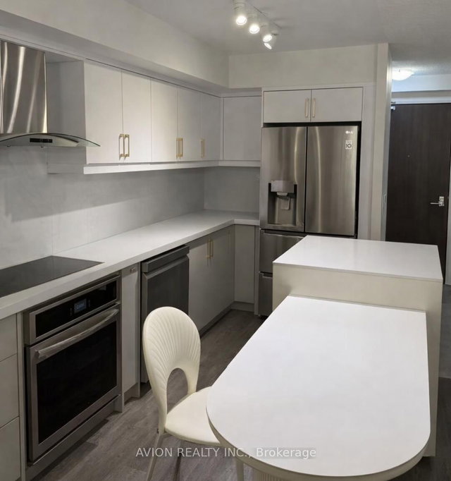 217 - 370 Highway 7 Avenue E