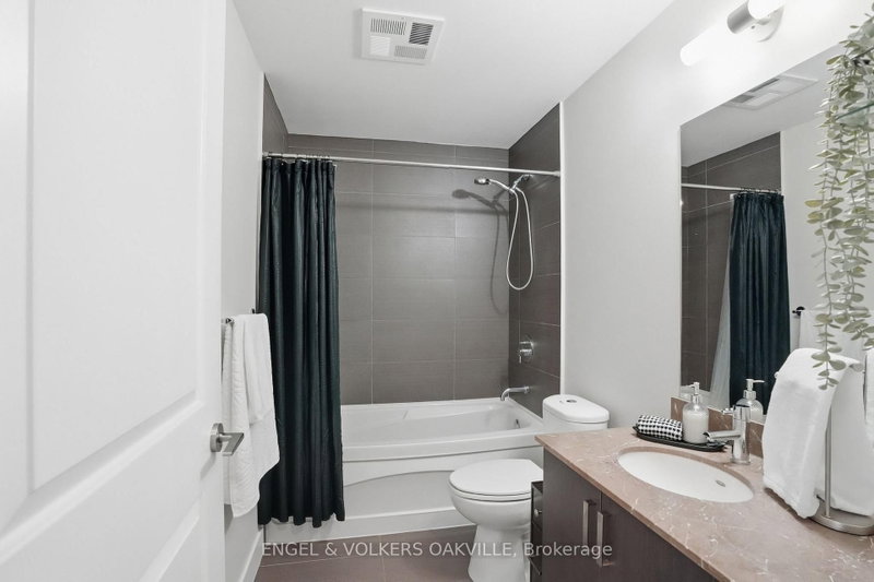 528 - 7608 Yonge Street