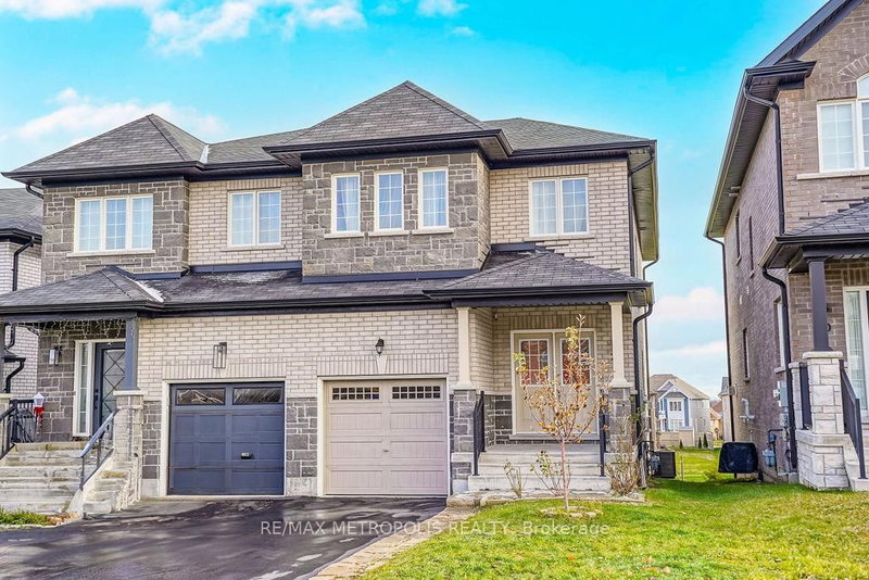 22 Haskins Cres, Georgina, Ontario