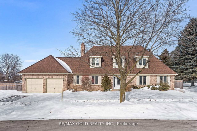 72 Goodfellow Crescent