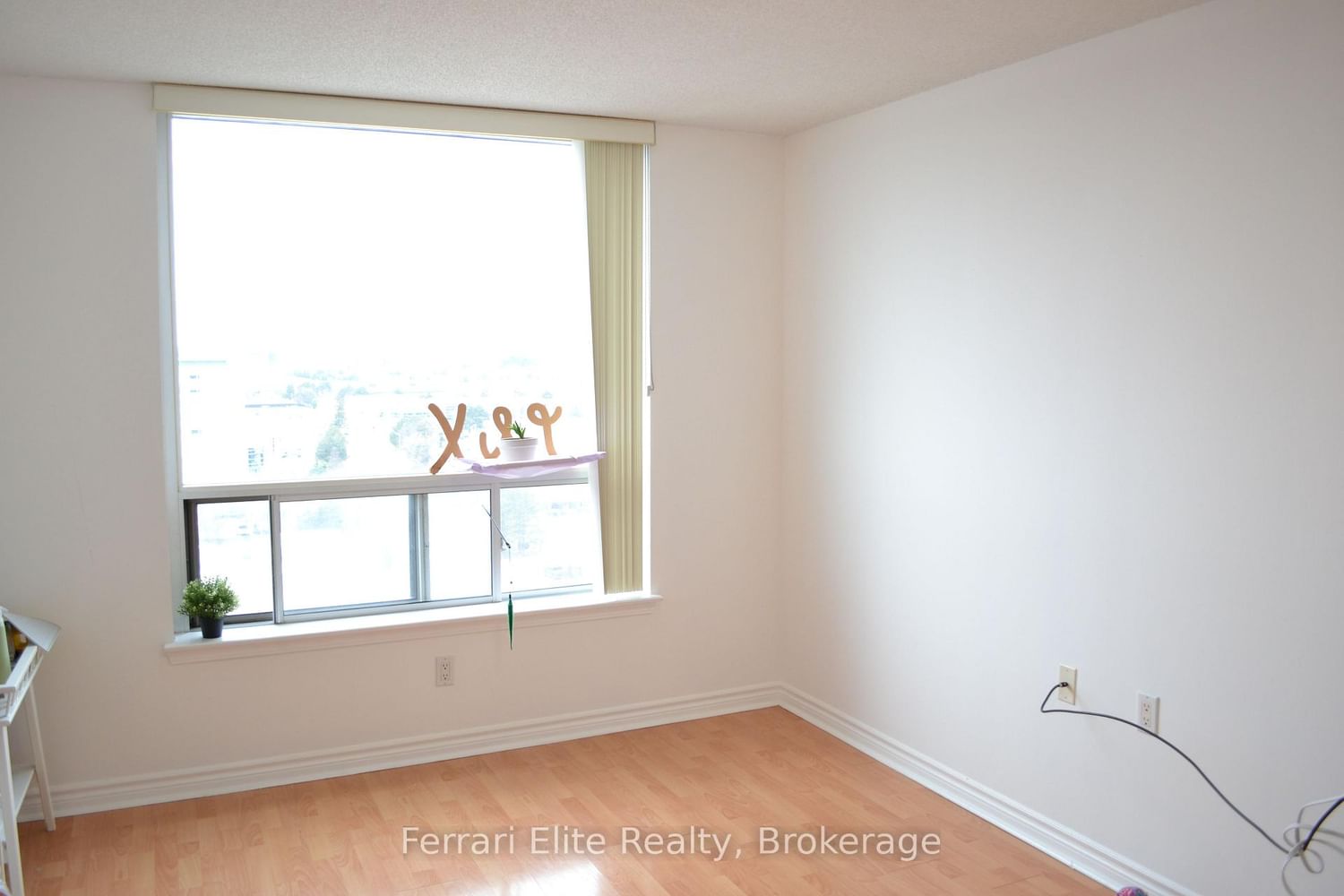 9015 Leslie Street, Unit 1112 - Photo 3
