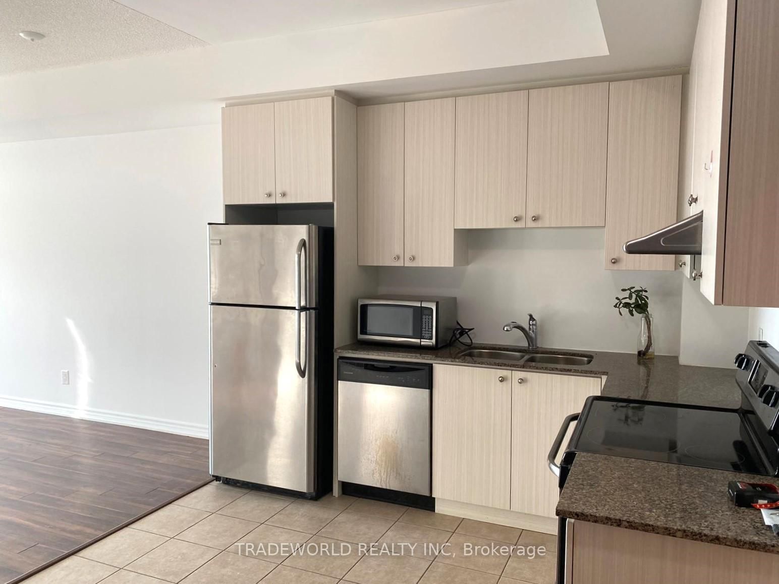 8323 Kennedy Road, Unit 712 - Photo 4