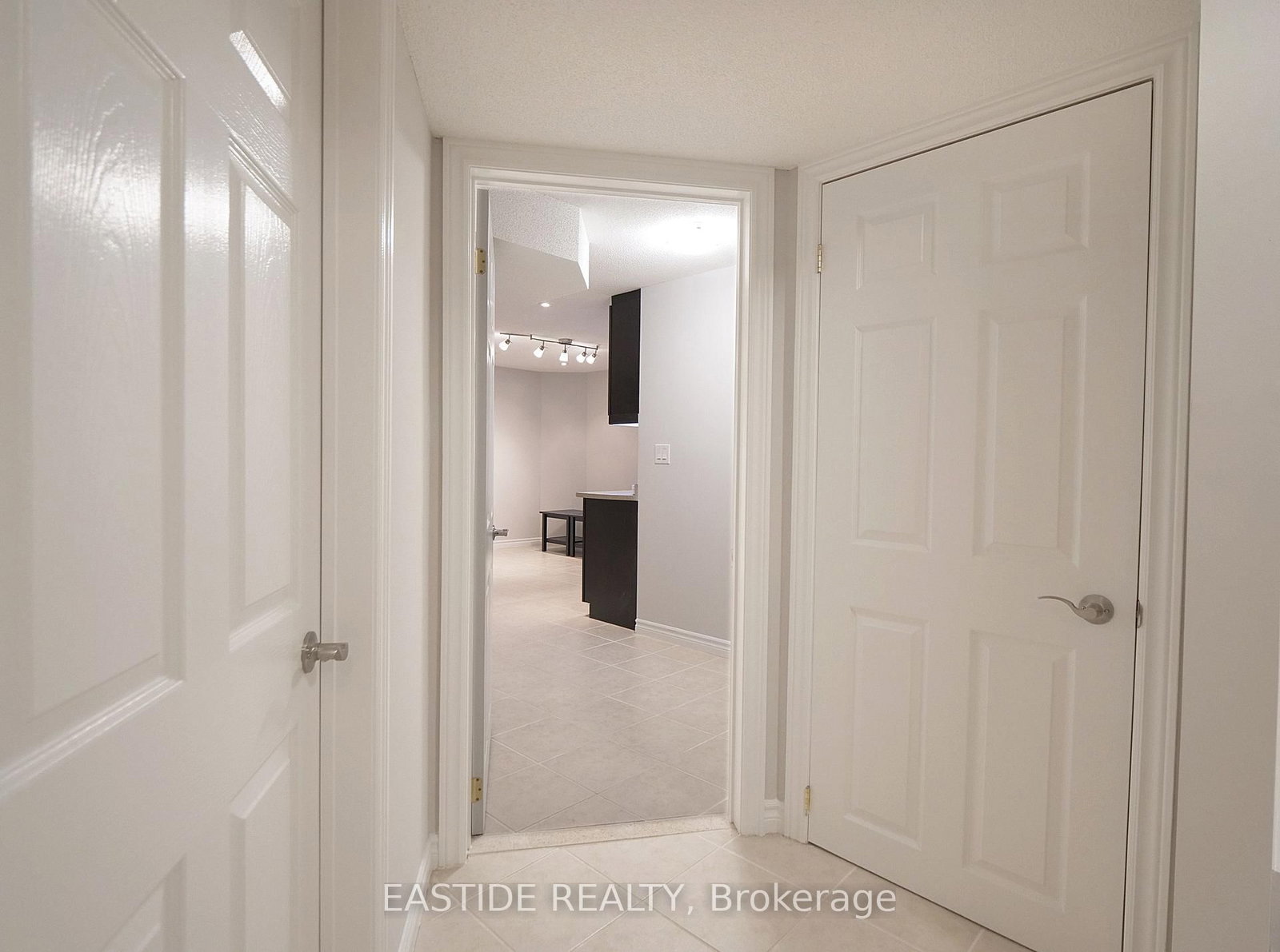 346 Castan Avenue - Photo 26