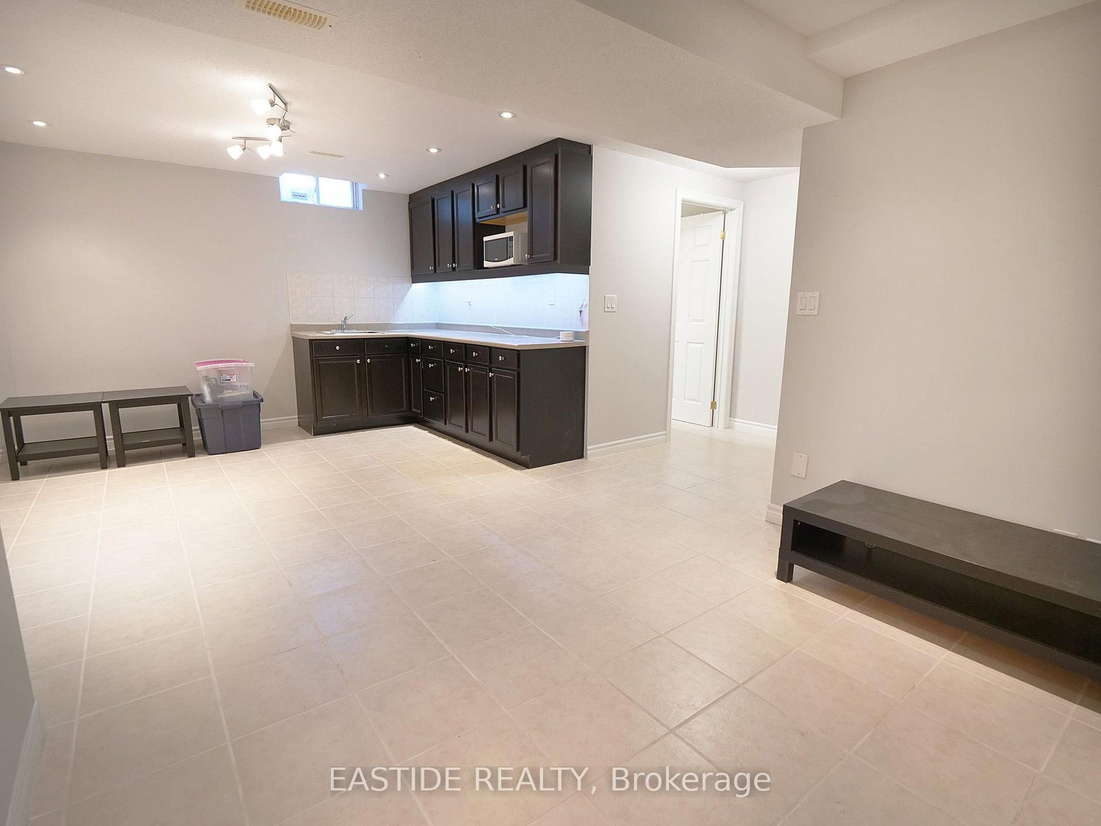 346 Castan Avenue - Photo 28