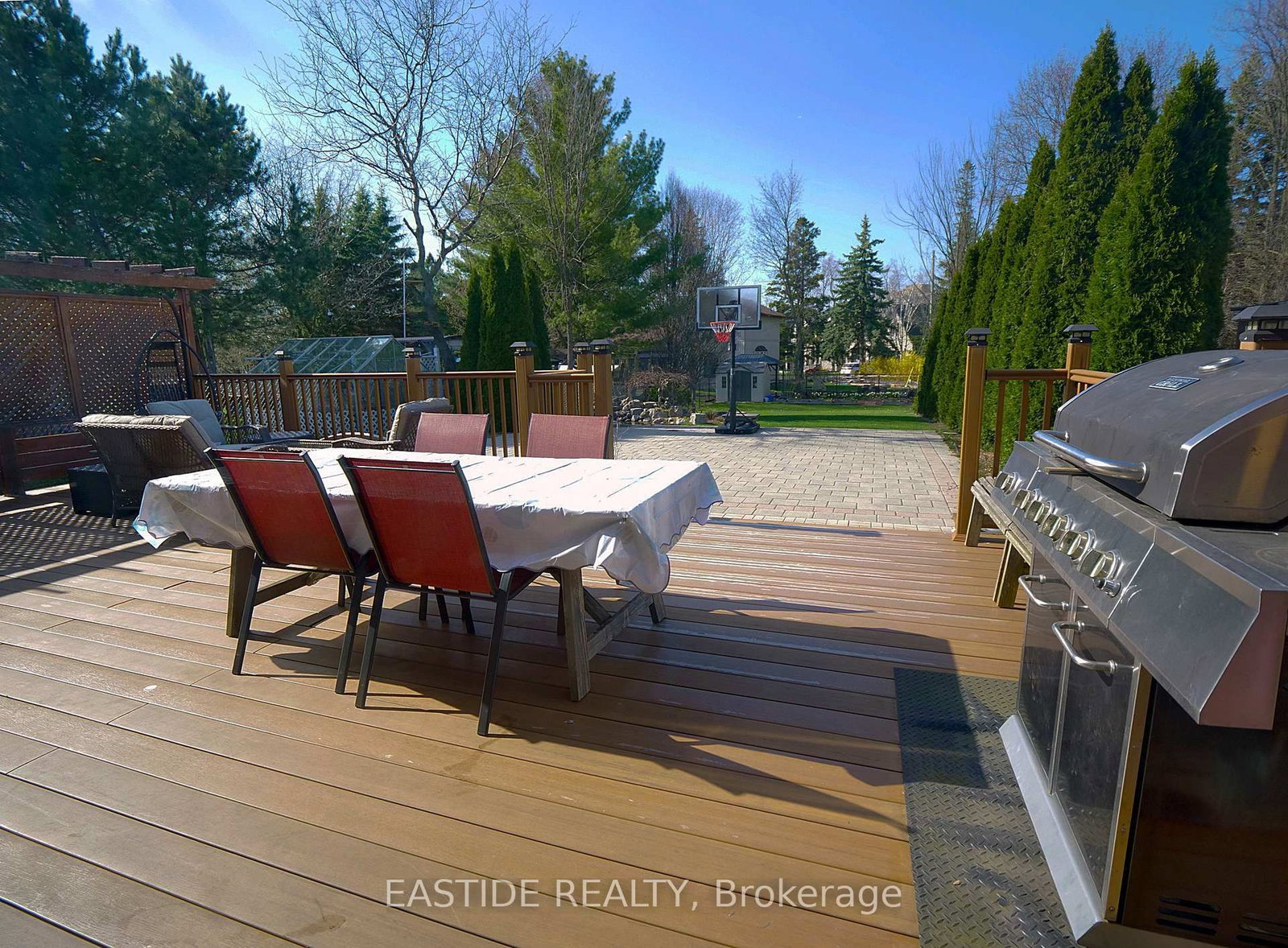 346 Castan Avenue - Photo 31