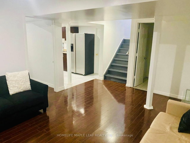 105 Prairie Dunes Place