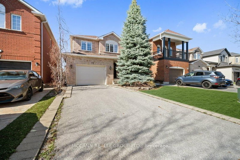 75 Shetland Cres, Vaughan, L6A 3B8 | Image 2