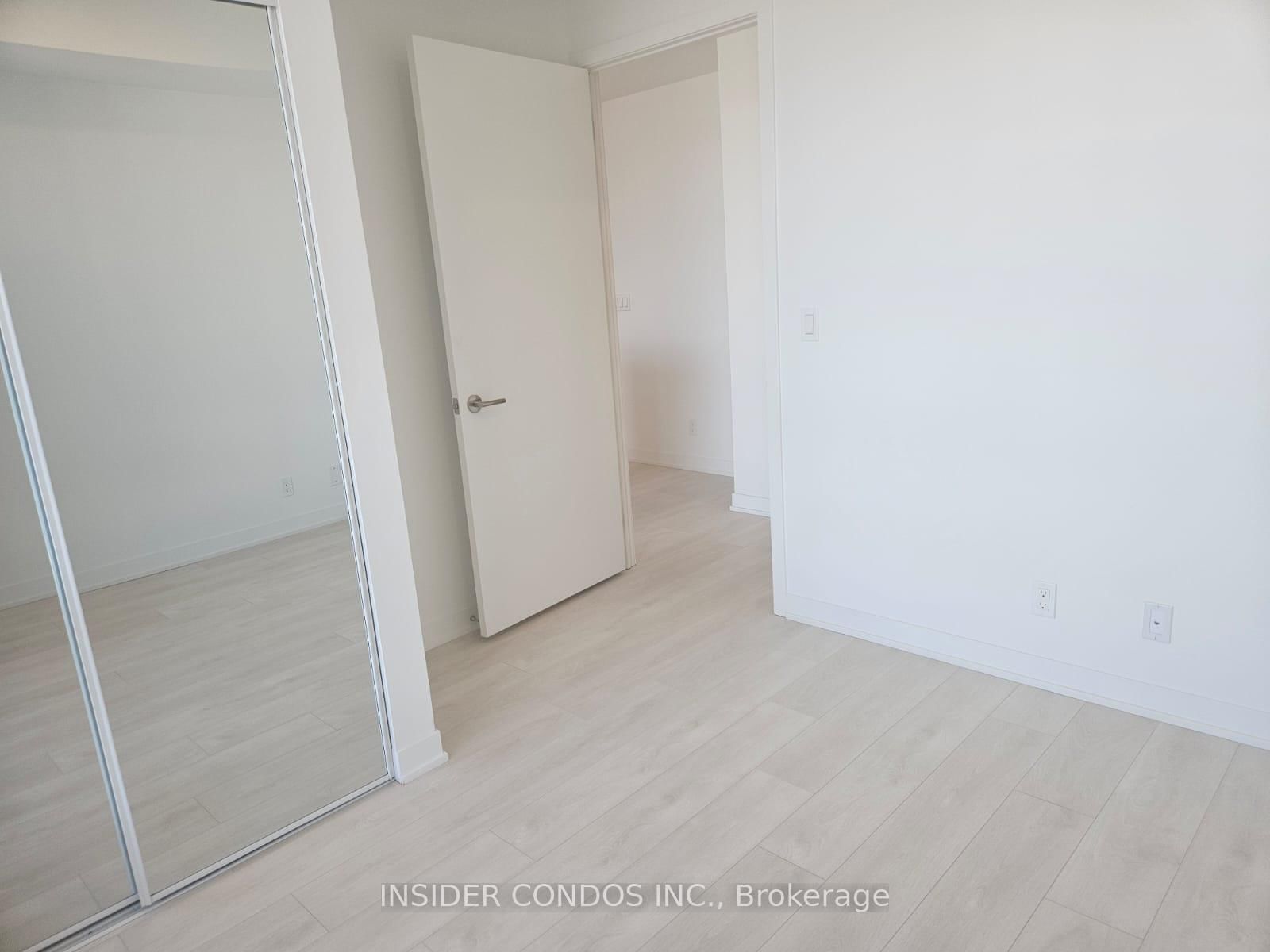 7950 Bathurst Street, Unit 1412 - Photo 12