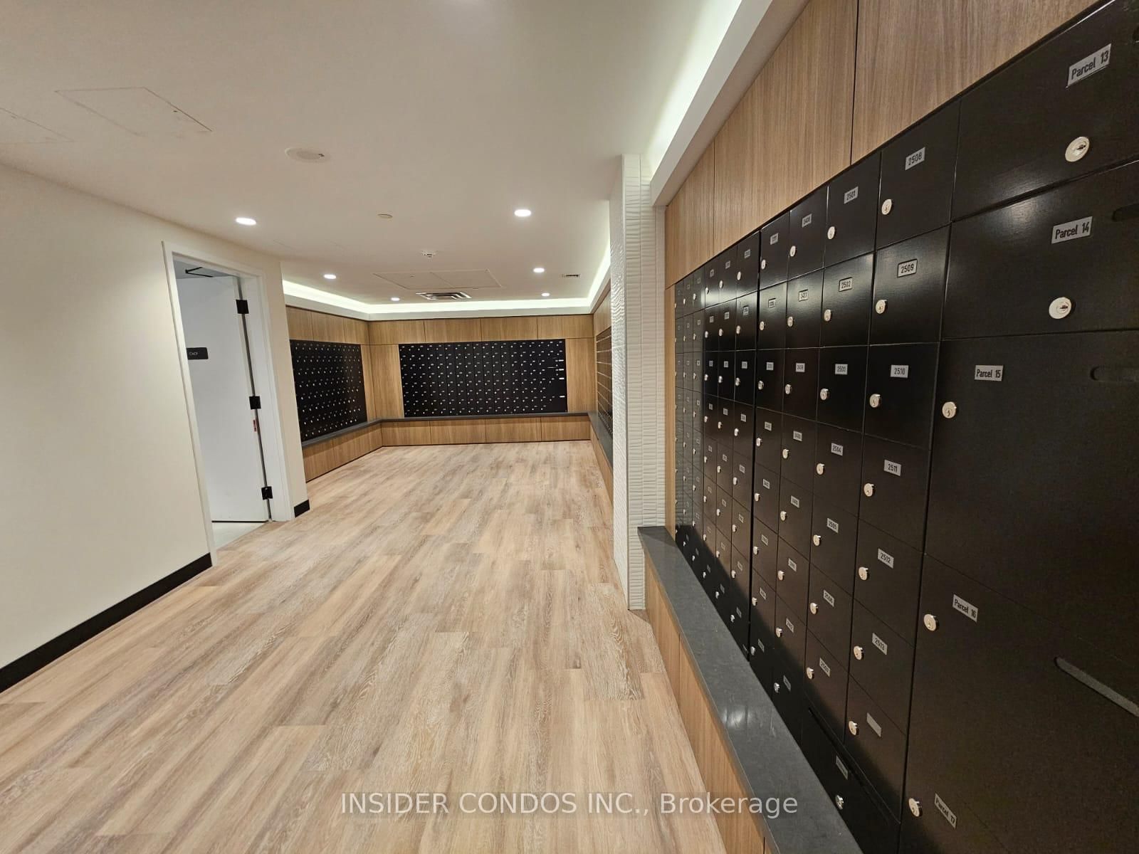 7950 Bathurst Street, Unit 1412 - Photo 16