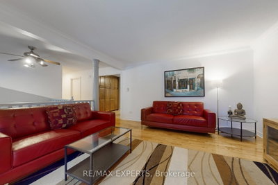 3180 Fleming Boulevard — more photos