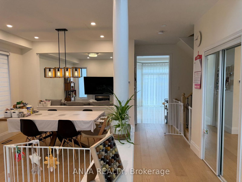 265 Hammersly Blvd, Markham, L6E 2E3 | Image 3