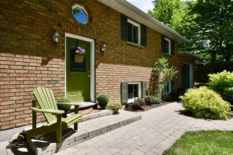 3861 East St, Innisfil, L9S 2L9 | Image 2