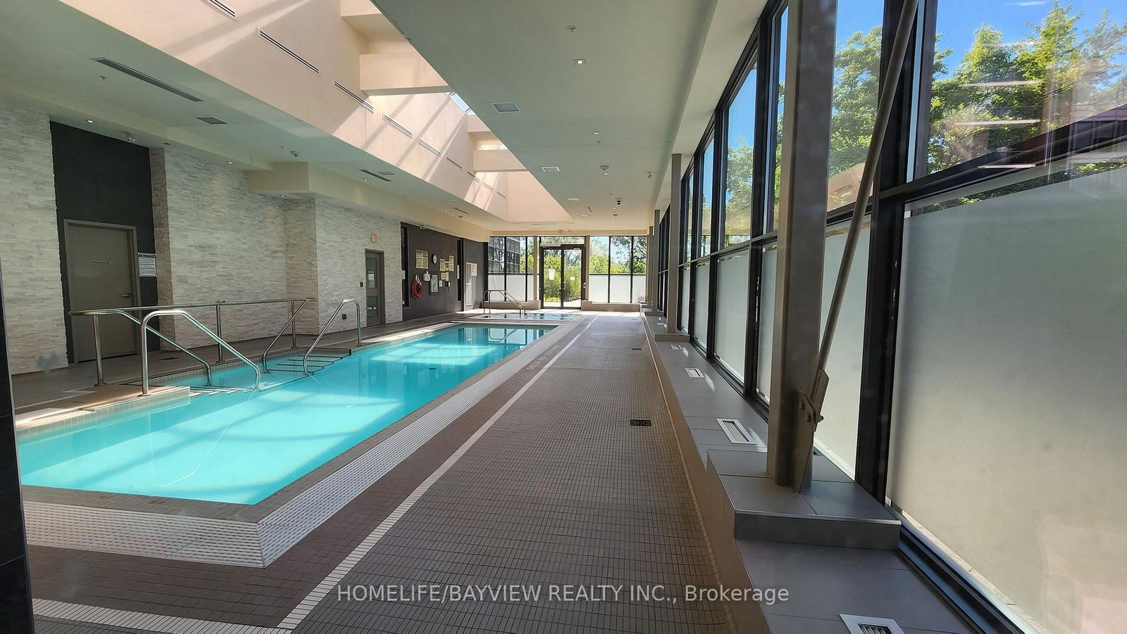 9600 Yonge Street, Unit 206B - Photo 7