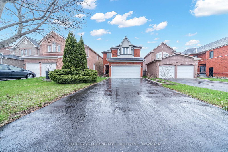 146 Roxbury St, Markham, L3S 3T4 | Image 2