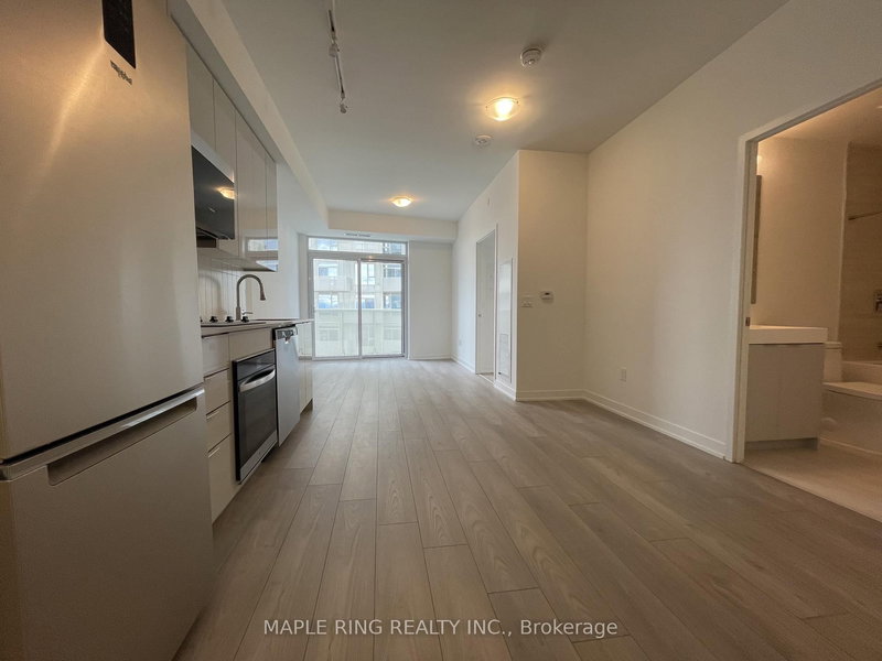 1416 - 10 abeja St, Vaughan, L4K 0P4 | Image 2