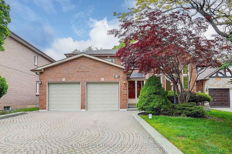 18 Cygnus Dr, Richmond Hill, L4C 8P2 | Image 3