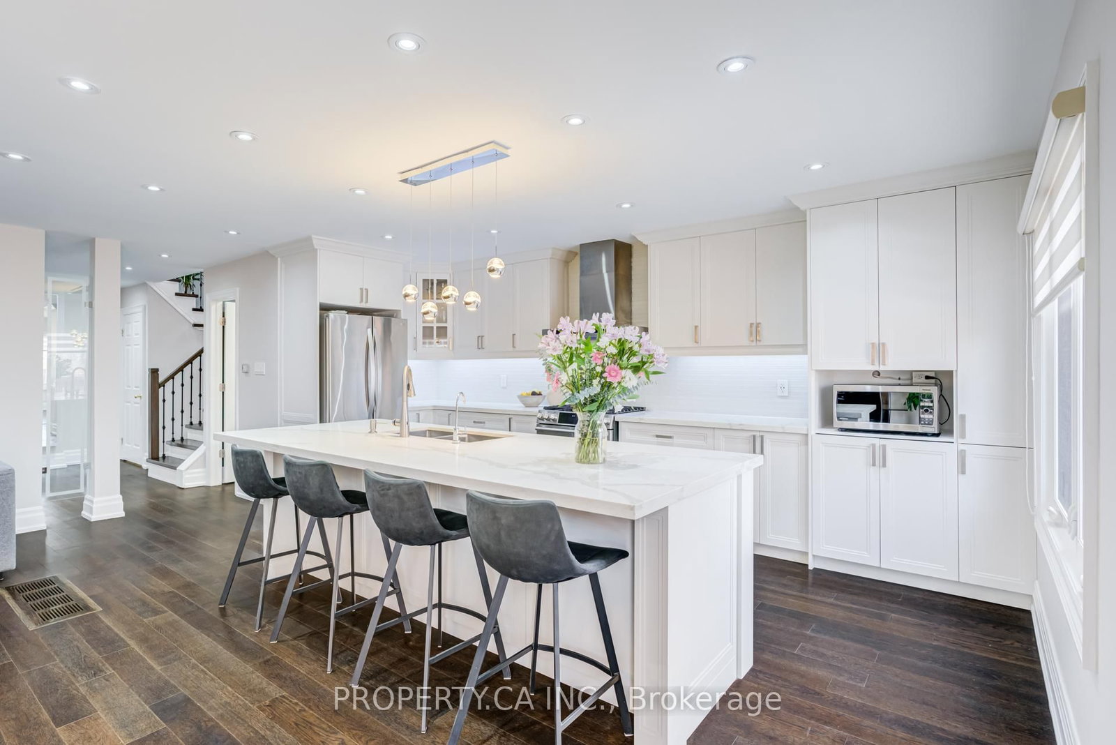 Detached House for sale at 150 Brookmill Drive, Vaughan, Ontario, L4J 6M2 - Brownridge - MLS: N13021580