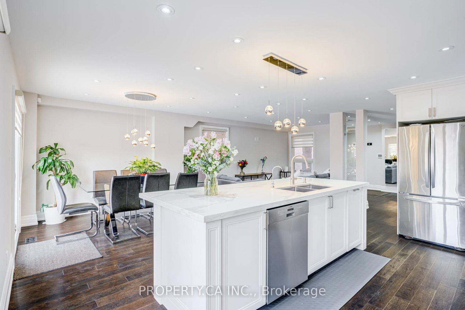 Detached House for sale at 150 Brookmill Drive, Vaughan, Ontario, L4J 6M2 - Brownridge - MLS: N13021580