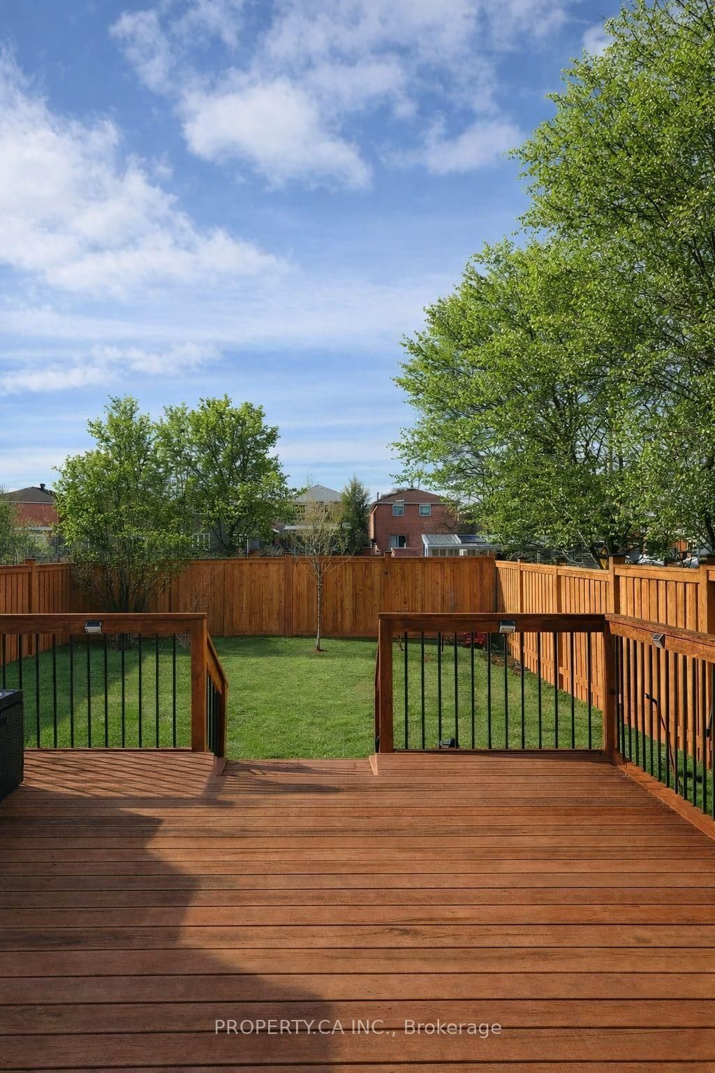 Detached House for sale at 150 Brookmill Drive, Vaughan, Ontario, L4J 6M2 - Brownridge - MLS: N13021580