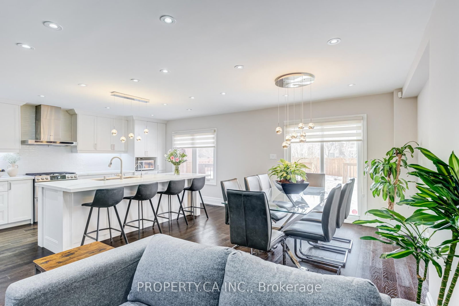 Detached House for sale at 150 Brookmill Drive, Vaughan, Ontario, L4J 6M2 - Brownridge - MLS: N13021580