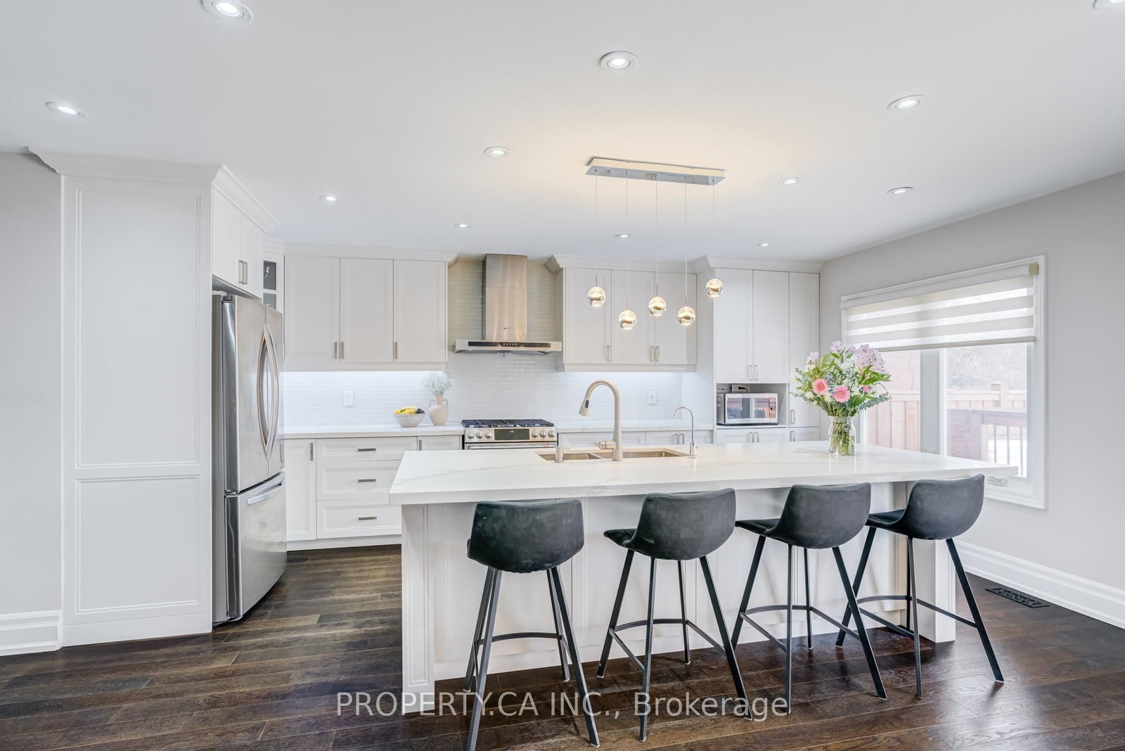 Detached House for sale at 150 Brookmill Drive, Vaughan, Ontario, L4J 6M2 - Brownridge - MLS: N13021580