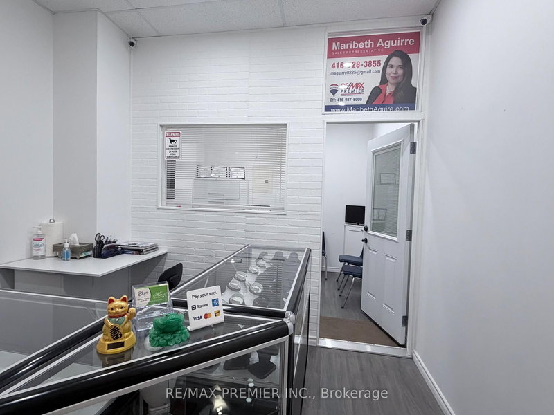 203 - 7181 Yonge St, Markham, L3T 0C7 | Image 3
