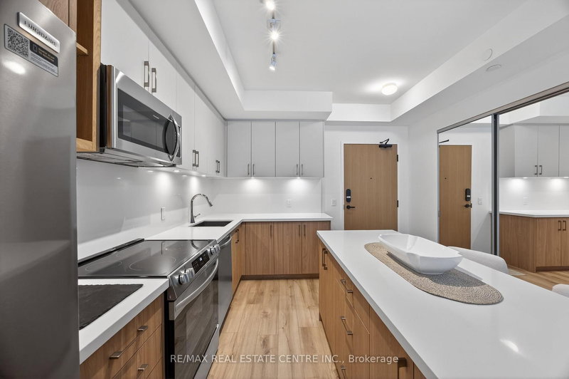 262 - 333 Sunseeker Ave, Innisfil, L9S 0R6 | Image 3