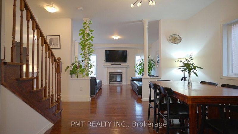 2068 Gibson St, Innisfil, L9S 0H2 | Image 2