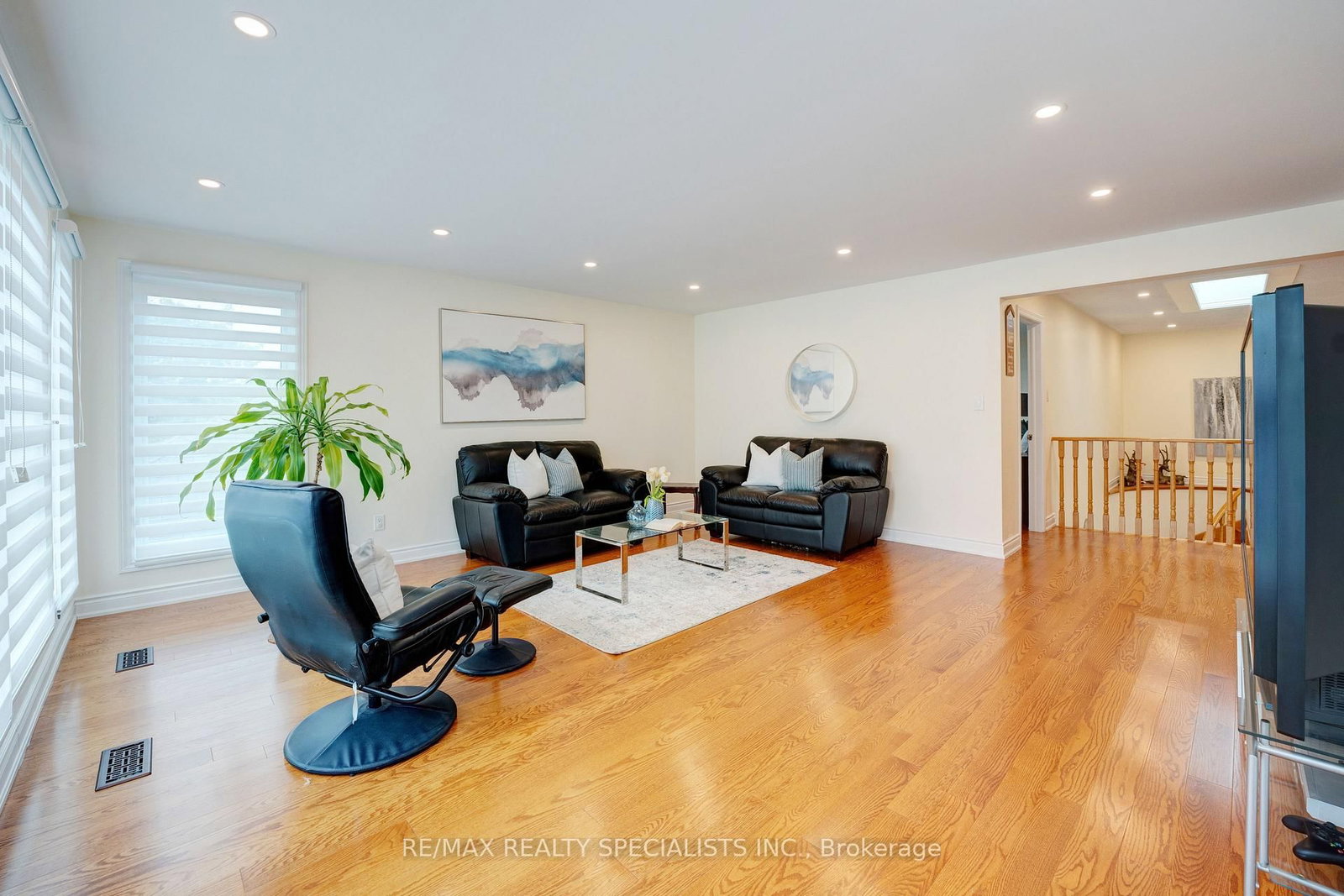 Detached House for sale at 36 Devonsleigh Boulevard, Richmond Hill, Ontario, L4S 1H4 - Devonsleigh - MLS: N13022144