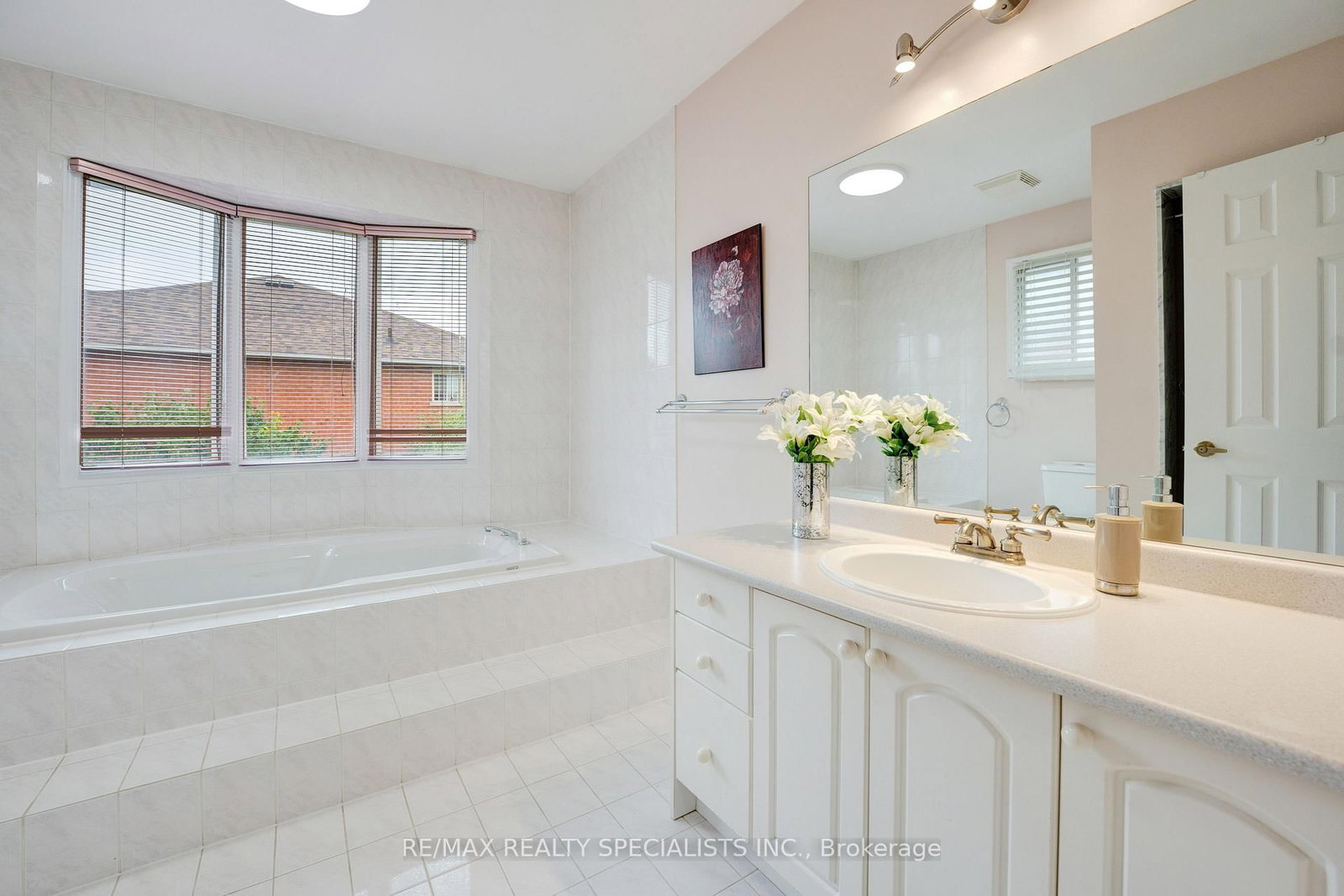 Detached House for sale at 36 Devonsleigh Boulevard, Richmond Hill, Ontario, L4S 1H4 - Devonsleigh - MLS: N13022144