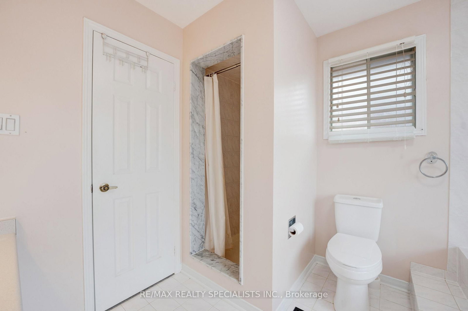 Detached House for sale at 36 Devonsleigh Boulevard, Richmond Hill, Ontario, L4S 1H4 - Devonsleigh - MLS: N13022144