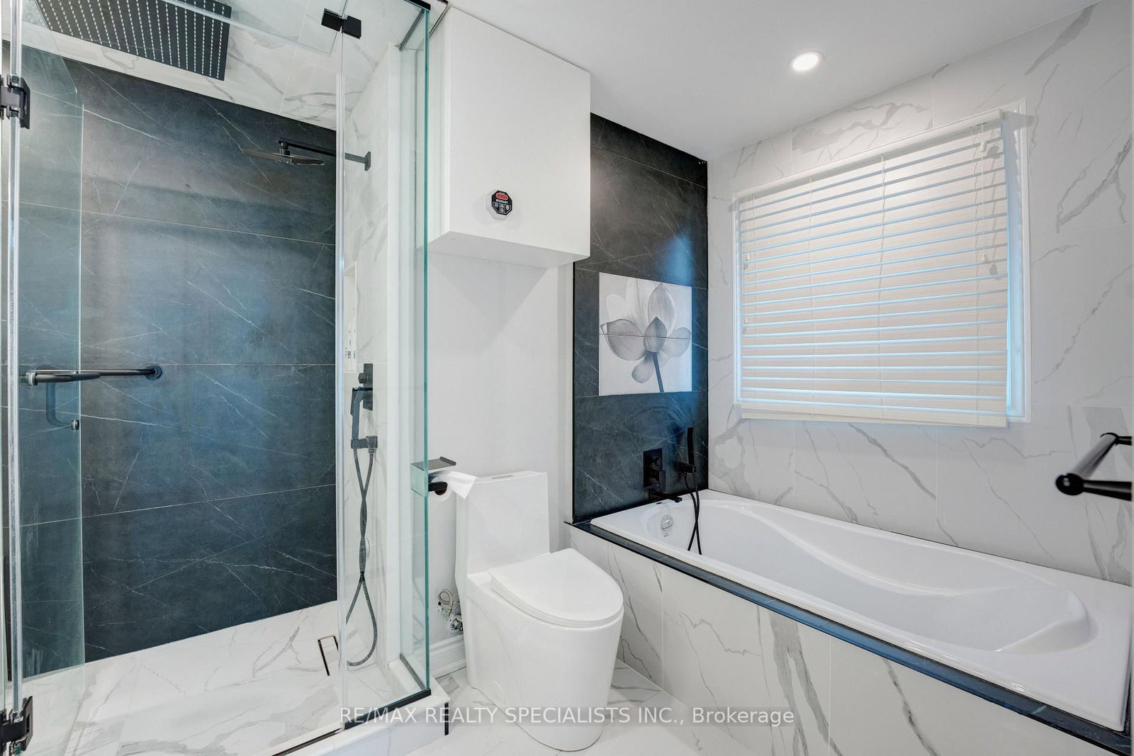 Detached House for sale at 36 Devonsleigh Boulevard, Richmond Hill, Ontario, L4S 1H4 - Devonsleigh - MLS: N13022144