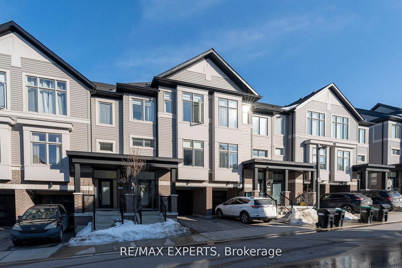 6 Hughes Lane, New Tecumseth, L0G 1W0 | Image 2