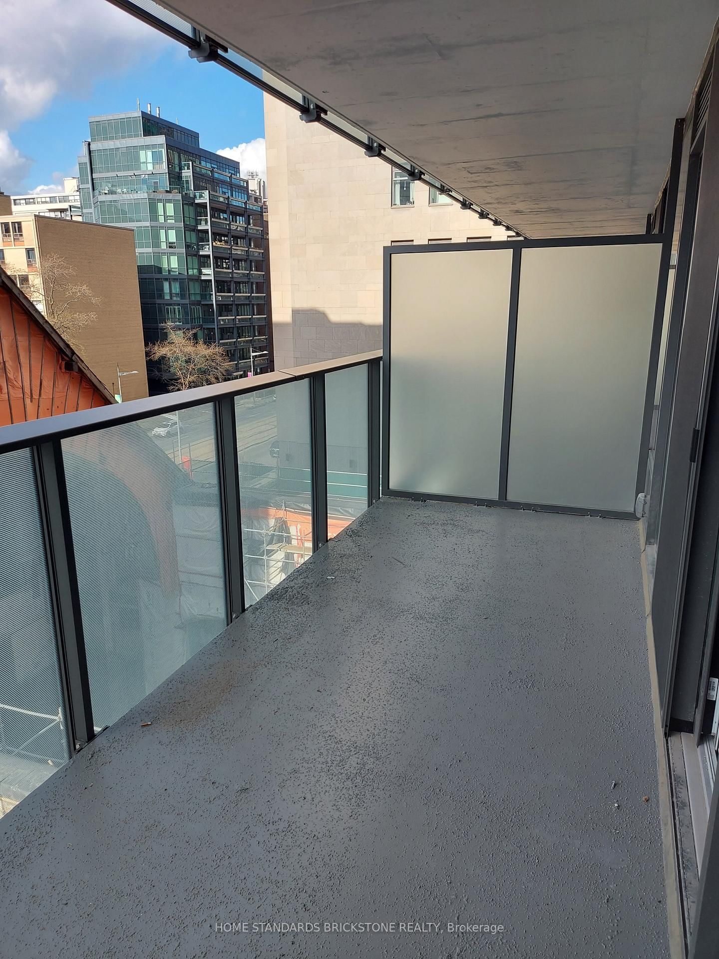 1000 Portage Parkway, Unit 12/4215 - Photo 4