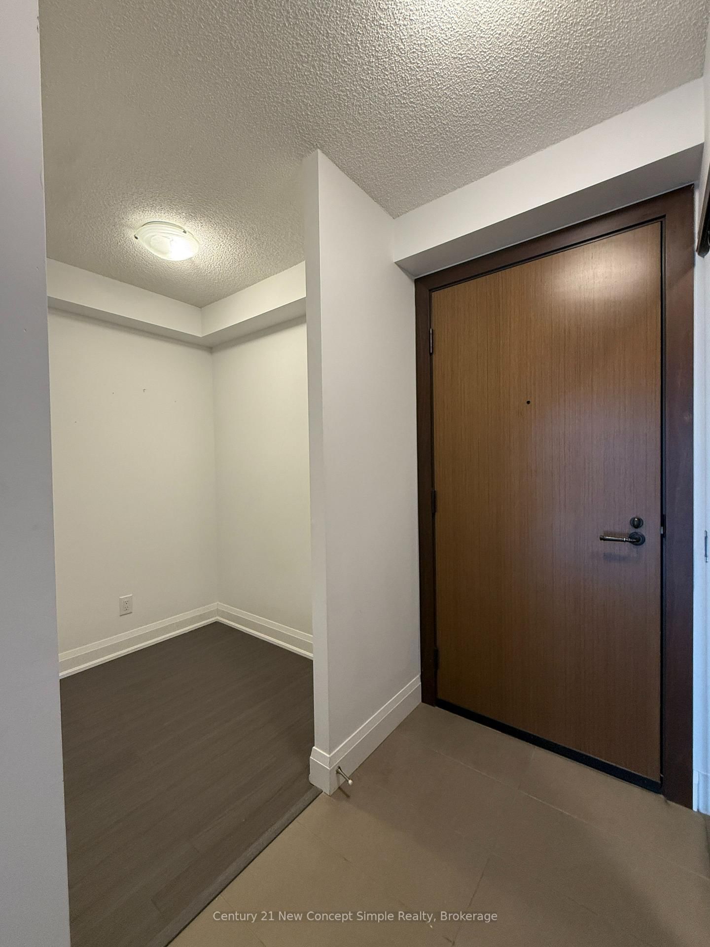 1 Uptown Drive, Unit 2008 - Photo 4